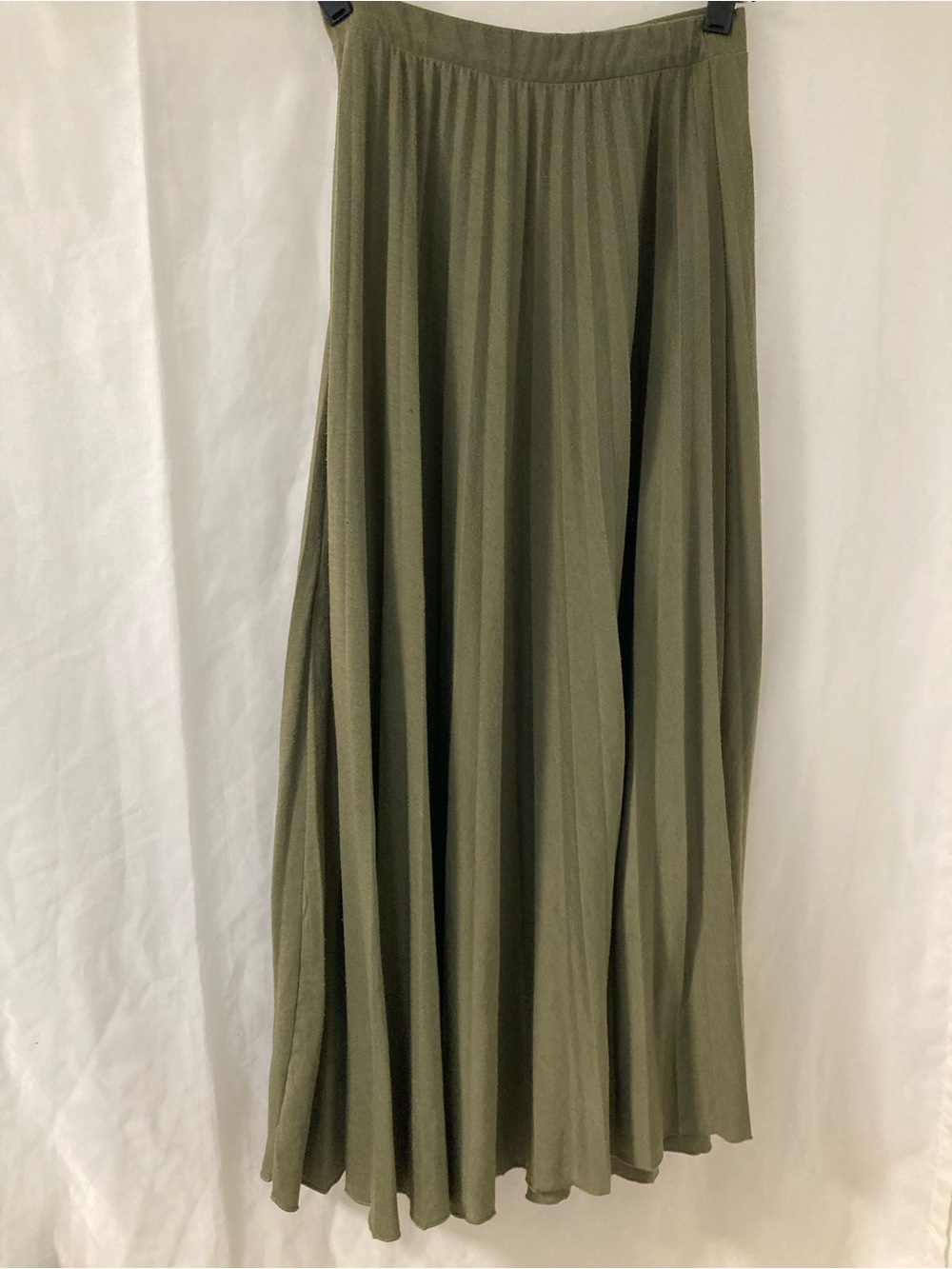 ASOS DESIGN Olive Pleated Maxi Skirt EU 38 UK 10 US 6